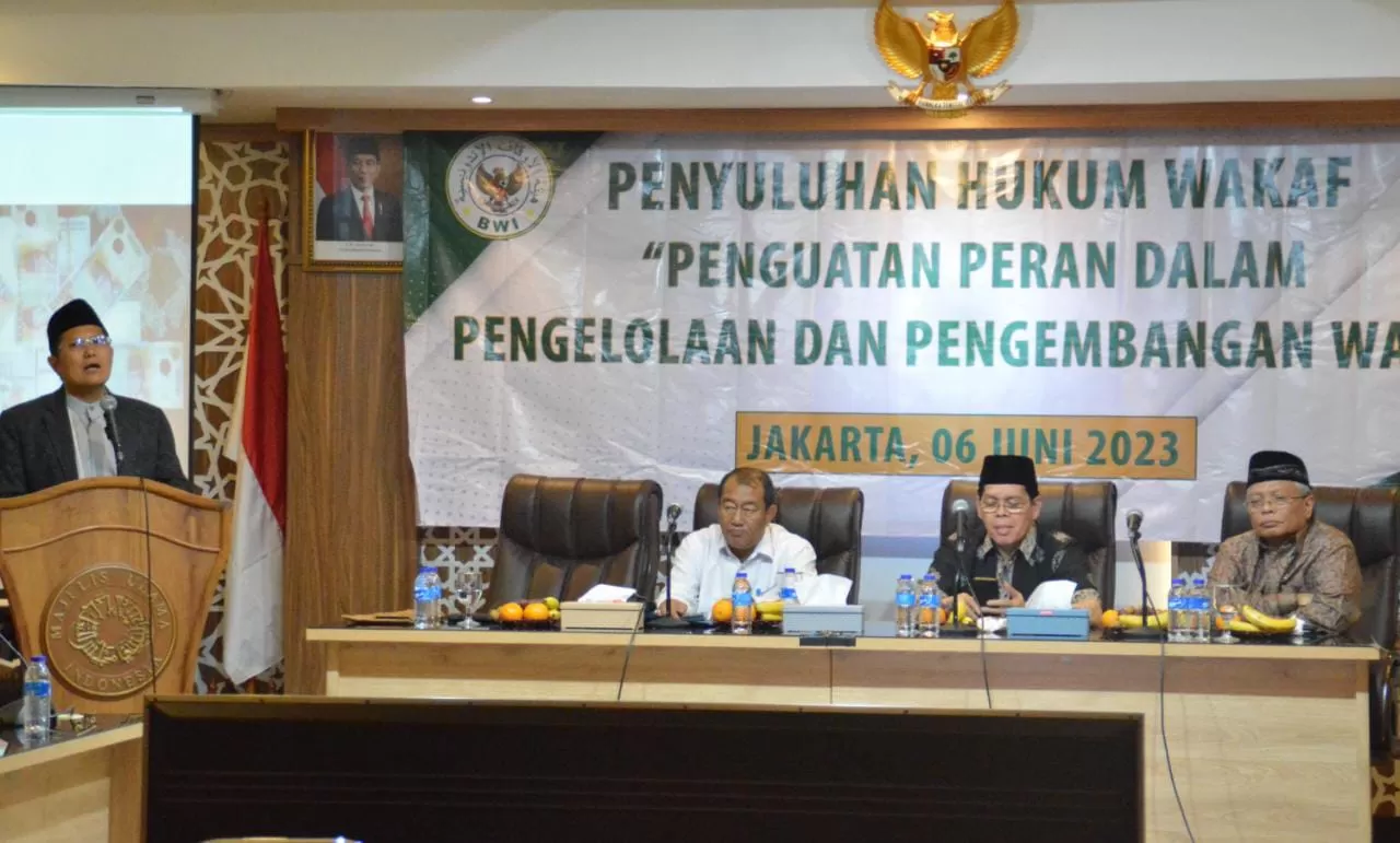 KH Cholil Nafis: Kesadaran Surat Menyurat soal Wakaf Sangat Penting